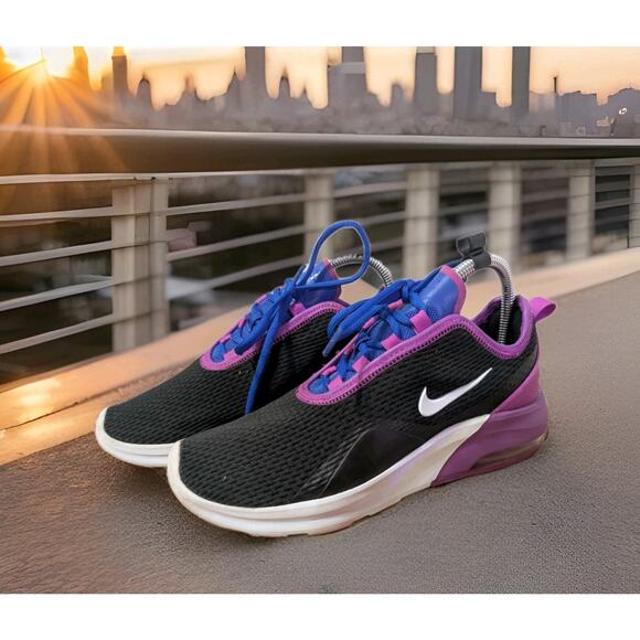 Nike Womens Air Max Motion 2 CD5440-001 Black Running Shoes Sneakers Size 8.5 - Picture 1 of 8